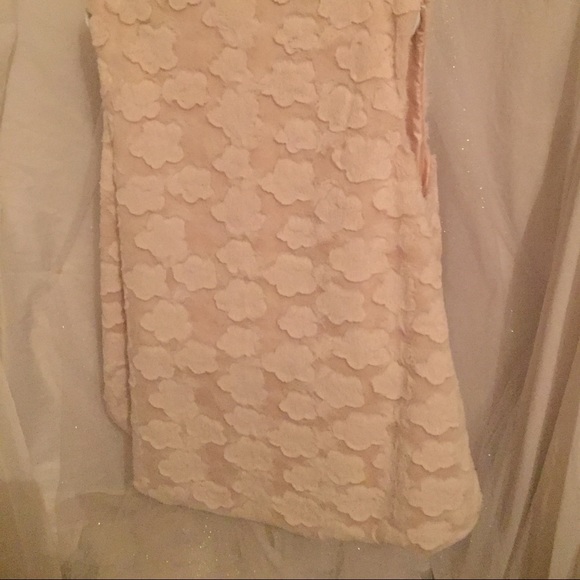 New  Hi/ Low warm vest - Picture 4 of 5